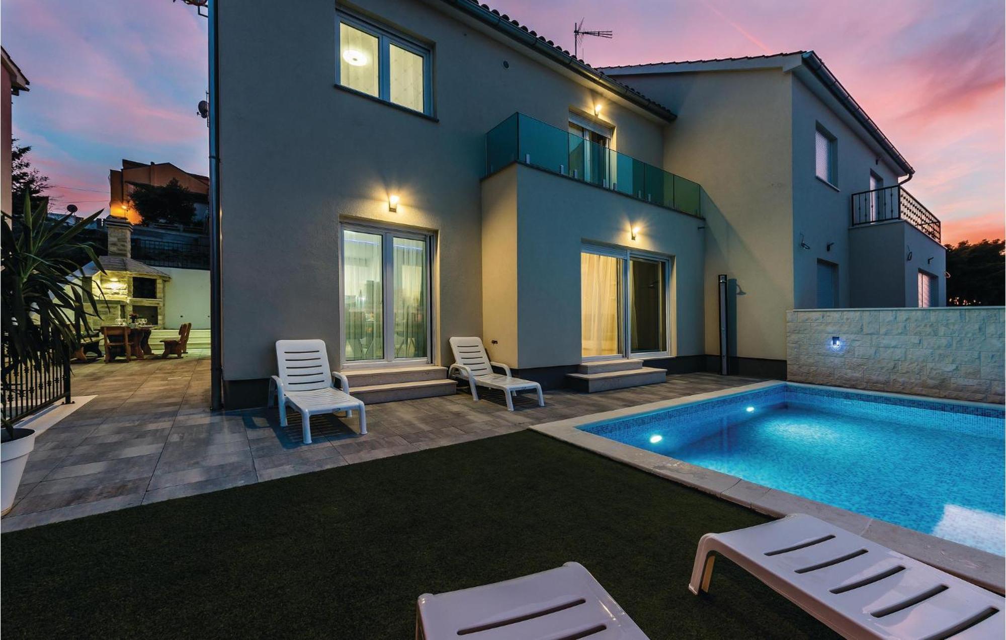 Beautiful Home In Sibenik With Kitchen Šibenik Exterior foto