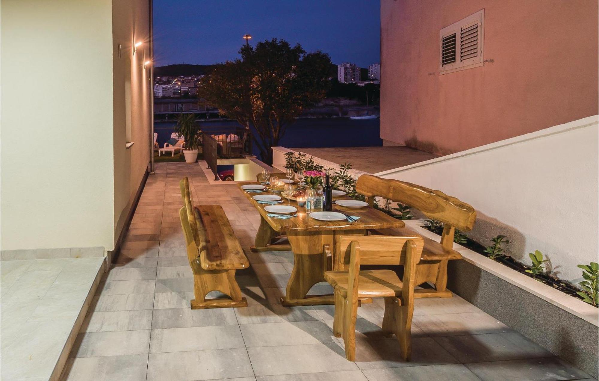 Beautiful Home In Sibenik With Kitchen Šibenik Exterior foto