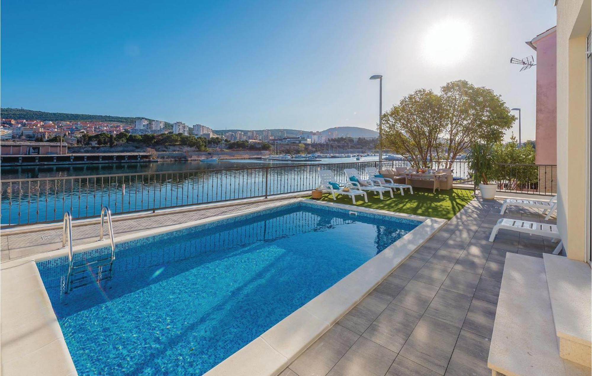 Beautiful Home In Sibenik With Kitchen Šibenik Exterior foto